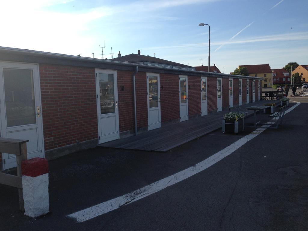 Nexo Marine Rooms Neksø Exterior foto